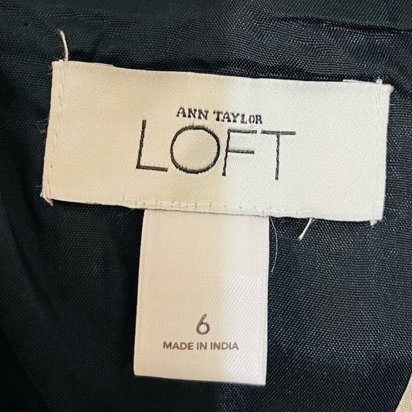 Ann Taylor Loft Gold Buttons 3/4 Sleeve Blazer Jacket Women Size 6 Black - Picture 3 of 10